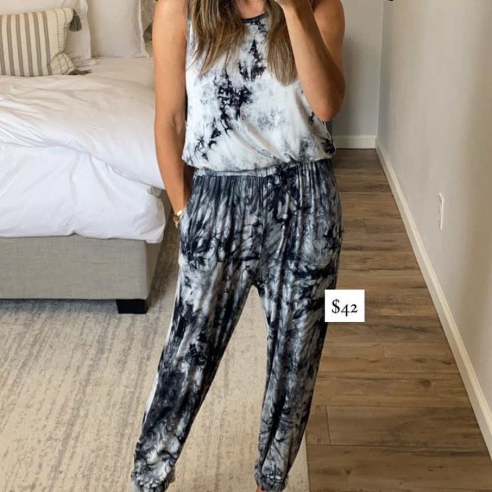NWOT Shop Talulah Gray and White Tie Dye Jumpsuit